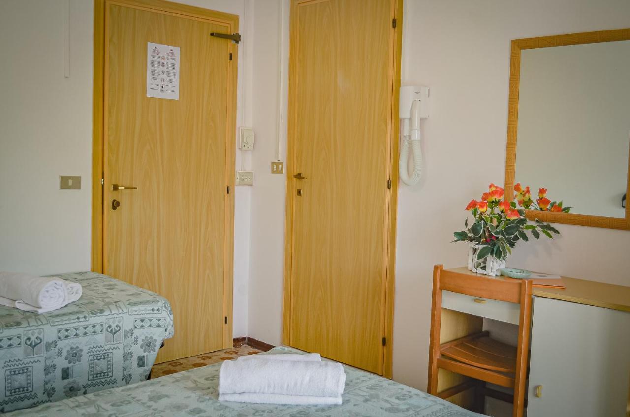 Hotel Stradiot Rimini Eksteriør bilde